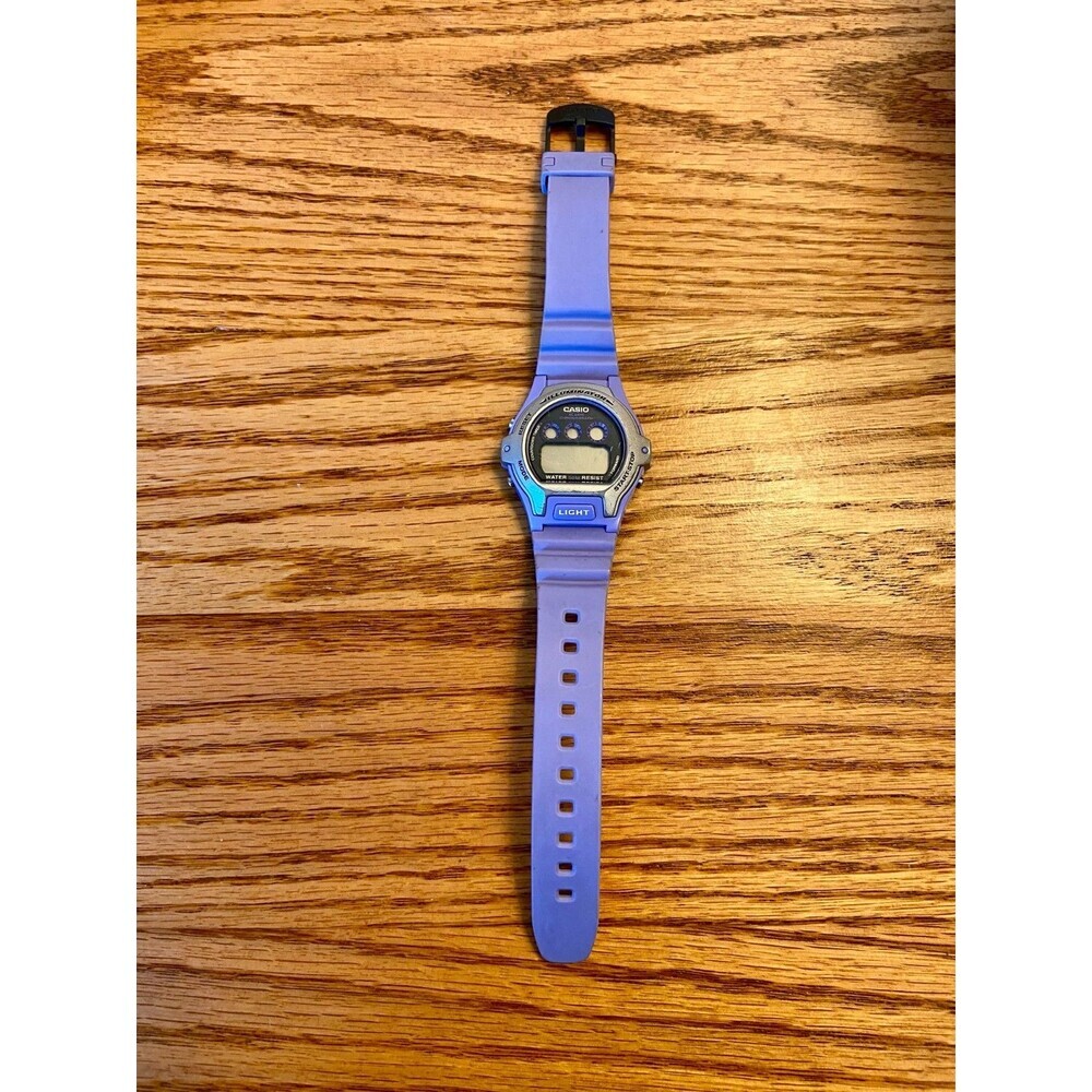 L74, Casio Illuminator, Purple Sports Watch, 8.5" Silicon Band, Light